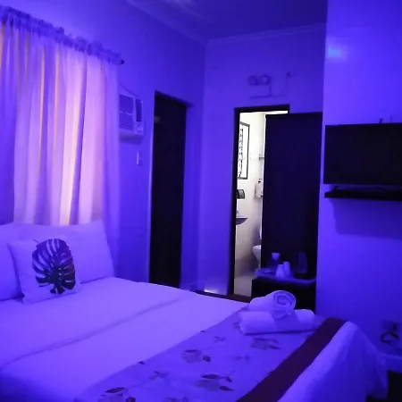 Halfway House Hostel Mactan Cebu Airport Lapu-Lapu City Exterior photo