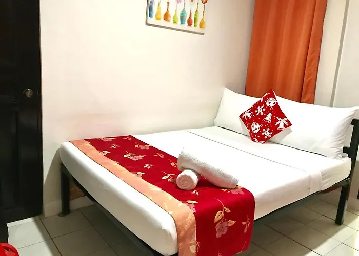 Halfway House Hostel Mactan Cebu Airport
